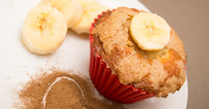 Recette de muffins allégés au chocolat blanc et à la banane