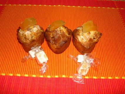 Coeurs de muffins au melon confit et pépites de nougat au miel