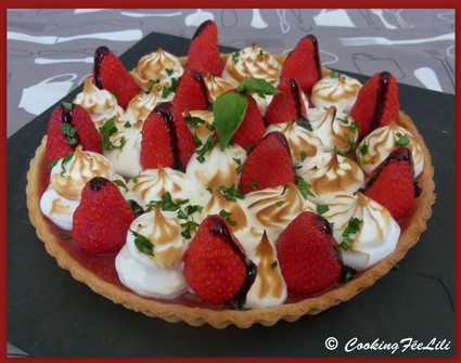 Recette de tarte aux fraises meringuée sur pâte sablée au citron