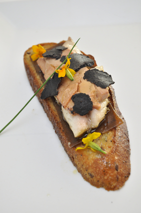 Recette de tartine terre-mer maquereau de foie gras poêlé comme ...