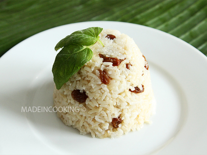 Recette de riz au lait de coco et aux raisins secs