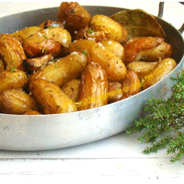 Recette pommes de terre grenailles aux herbes aromatiques et au ...