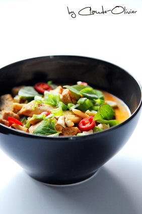 Recette de poulet et légumes au curry paneang