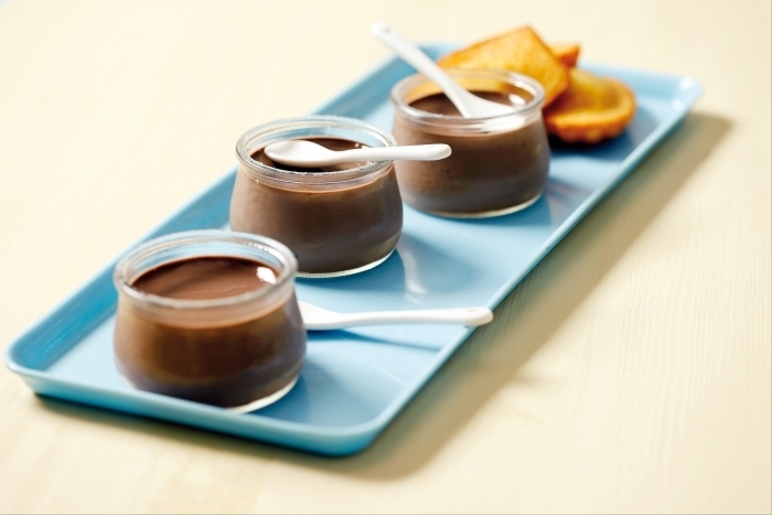 Recette de petits pots de crème chocolat-cannelle et madeleines au ...