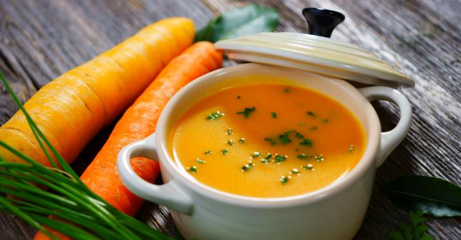 Recette de soupe anti-graisse de carottes à l'aneth