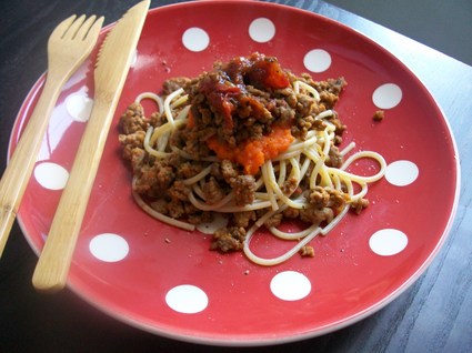 Recette de spaghettis bolognaise confits sur mousse-carotte