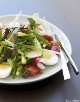 La vraie salade niçoise sans légumes cuits pour 4 personnes ...