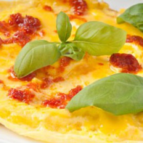Omelette au pesto rouge et basilic pour 4 personnes