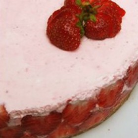 Gâteau au fromage aux fraises exquis pour 1 personne