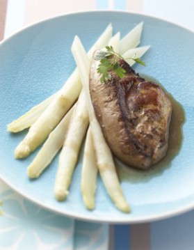 Salade d'asperges au foie gras pour 4 personnes