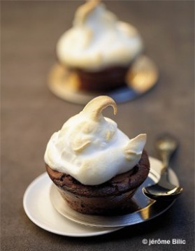 Gâteau meringue chocolat-noisettes pour 7 personnes