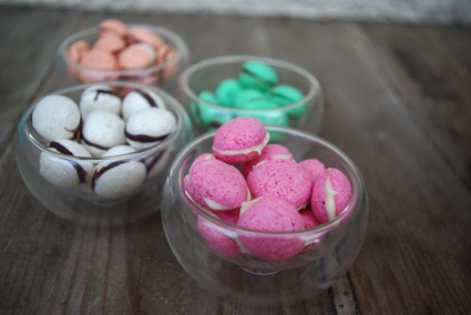 Recette de meringues en bonbons, façon mini-macarons