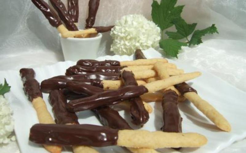 Recette bâtonnets au chocolat pas chère et facile > cuisine étudiant