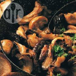 Recette fricassée de champignons au madère – toutes les recettes ...