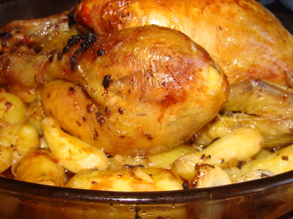 Recette de poulet rôti à l'ail et aux pommes de terre rattes