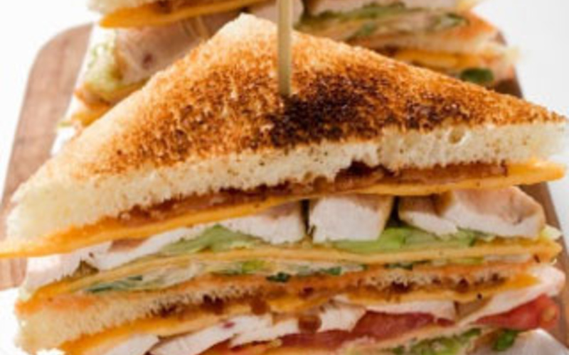 Recette club sandwich économique et rapide > cuisine étudiant