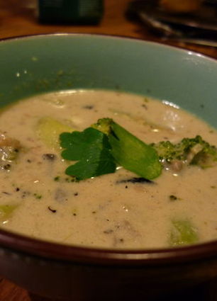 Recette de soupe thaï green curry de lieu noir