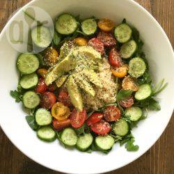 Recette salade de quinoa vegan à la roquette – toutes les recettes ...