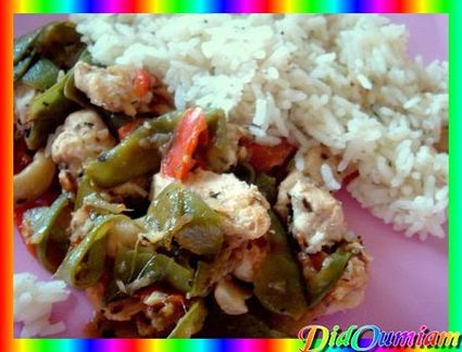 Recette de wok de poulet aux légumes et aux noix de cajou