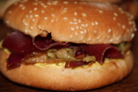 Recette de hamburger au pastrami