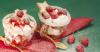 Triffle aux framboises et biscuits roses de reims en verrines