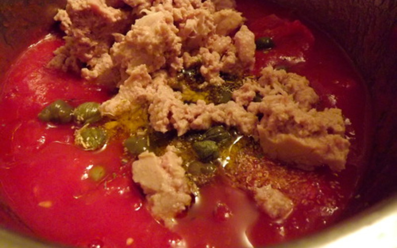 Recette sauce à la tomate et au thon pas chère et express > cuisine ...