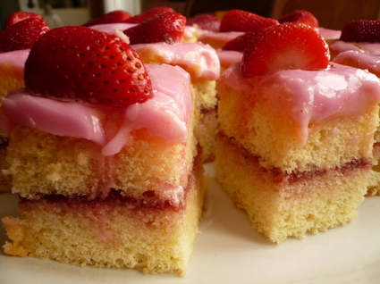 Recette de gâteau rose de printemps