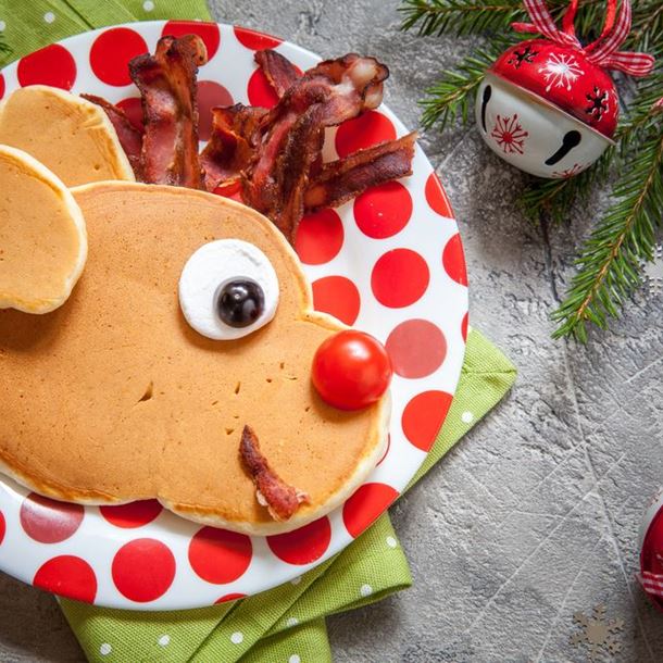 Recette pancakes de noël rudolph au bacon