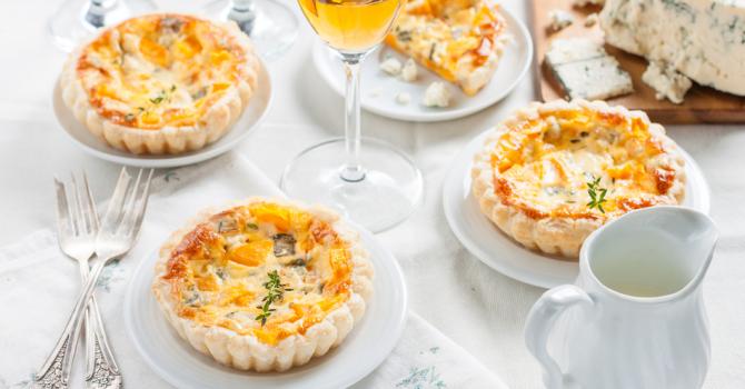 Recette de mini quiche à la citrouille et au roquefort allégée en ...