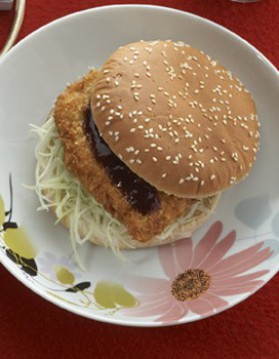Burger comme un tonkatsu pour 4 personnes