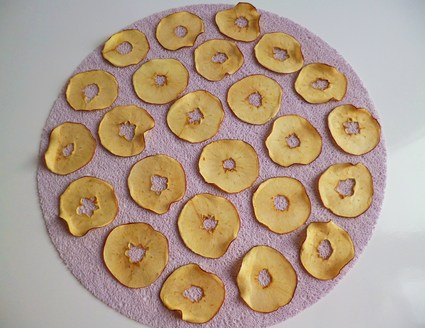 Recette de chips de pommes crues et croustillantes
