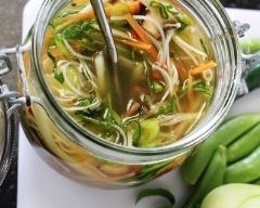 Recette soupe de nouilles aux légumes en bocal