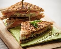 Recette club sandwich de tzatziki de faisselle et saumon