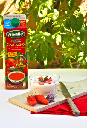 Recette de gazpacho alvalle et son tzatziki de fraises