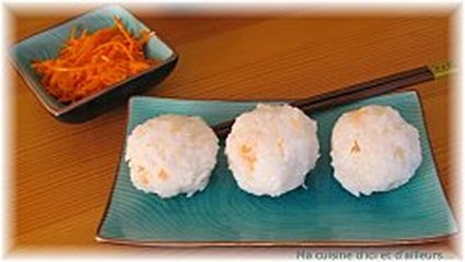 Recette onigiri au saumon japonais