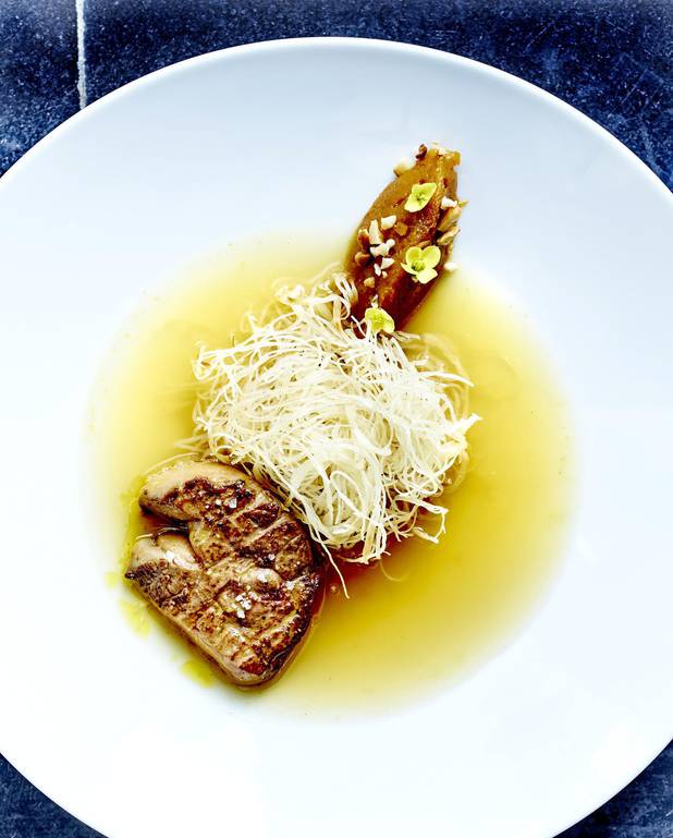 Foie gras de canard, vermicelles croustillants, jus safrané pour 4 ...