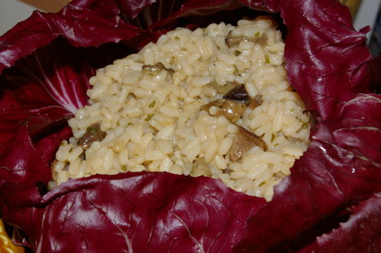 Recette de risotto au parmesan en coque de trévise