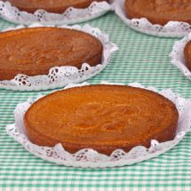 Gâteau basque aux abricots