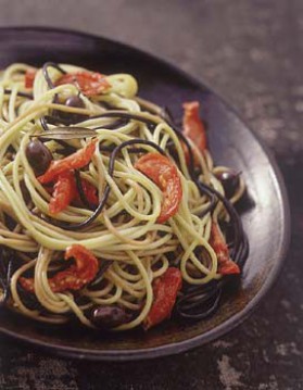 Spaghettis trois couleurs, tomates confites pour 4 personnes ...