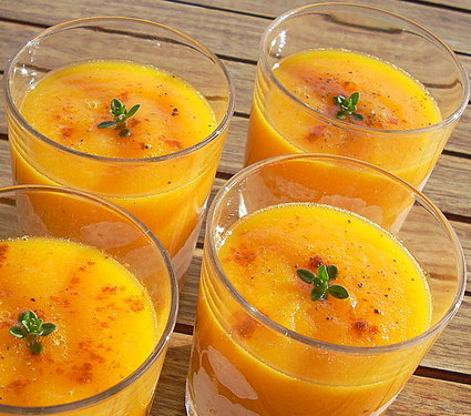 Recette de soupe glacée carottes, ananas et cumin