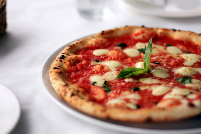 La recette de la pizza margherita : recette traditionnelle italienne